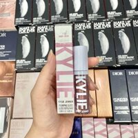 Kylie Cosmetics - Son Bóng Kylie Cosmetics Plumping Gloss 3.22ml - 110 Moody Queen