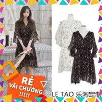 l Váy hoa nhí ngắn tay lỡ cổ tim trắng/đen k