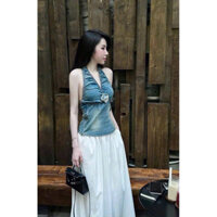 L99- sét váy jean, áo jean cổ yếm đính hoa có mocking co giãn, váy lụa dáng xòe