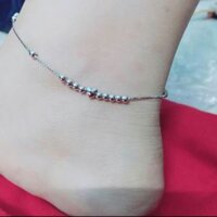 Lắc chân bạc ý