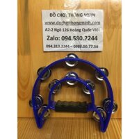Lắc tay tambourine trong phòng hát karaoke