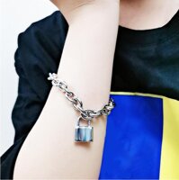 Lắc tay xích bản đại vòng khoá hot trend giới trẻ