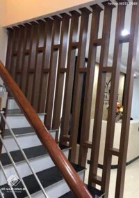 Lam hộp gỗ nhựa trang trí LH02-10050 – Vách ngăn cầu thang giá rẻ