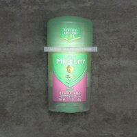 Lăn Khử Mùi Mitchum POWDER FRESH - Dạng Gel 63g