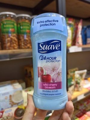Lăn Khử Mùi Suave Wild Cherry Blossom 74g