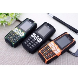 Điện thoại Land Rover A8+