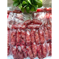 Lạp xưởng gia truyền nhà làm.