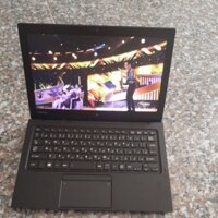 laptop 2in1 toshiba r82