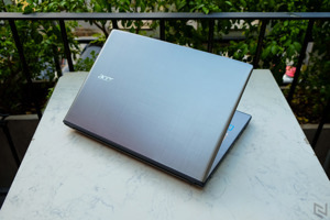 Laptop Acer E5-476-58KG (NX.GRDSV.001) - Intel Core i5-8250, RAM 4G, HDD 1TB, Intel HD Graphics, 14 inch