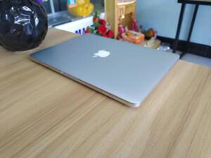 Laptop Apple Macbook Pro 2015 - Intel Core i5, 8GB RAM, SSD 128GB, Intel Graphics 6100, 13.3 inch, cũ