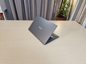 Laptop Asus ExpertBook P1412CEA-EK0847W - Intel Core i3-1115G4, 8GB RAM, SSD 512GB, Intel UHD Graphics, 14 inch