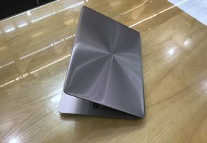 Laptop Asus UX310UA-FC208T - Intel i3-6100U, RAM 4GB, 500GB, VGA, 13.3 inch