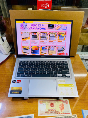 Laptop Asus Vivobook 14 OLED M1405YA-KM047W - AMD Ryzen 5 7530U, RAM 8GB, SSD 512GB, AMD Radeon Graphics, 14 inch