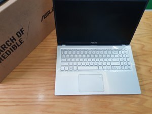 Laptop Asus VivoBook 15 X515EP-EJ449W - Intel core i7-1165G7, 8GB RAM, SSd 512GB, Nvidia i7-1165G7, 15.6 inch