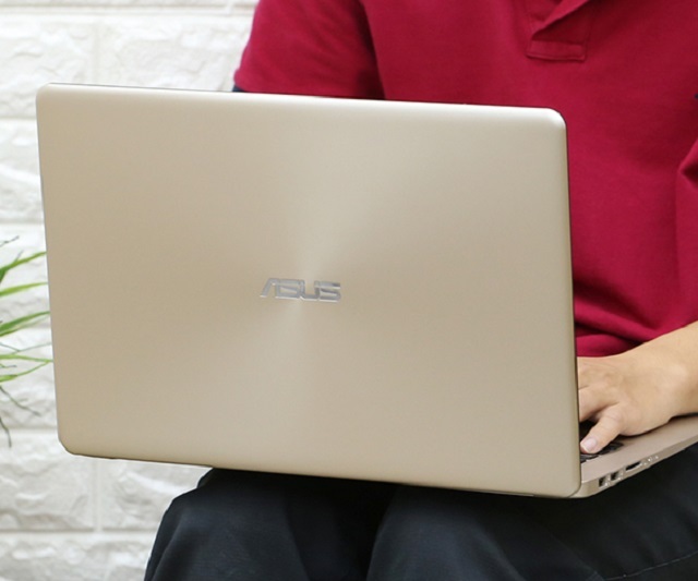 Laptop Asus Vivobook A510UF-EJ587T - Intel core i5, 4GB RAM, HDD 1TB, Nvidia GeForce MX130 2GB GDDR5, 15.6 inch