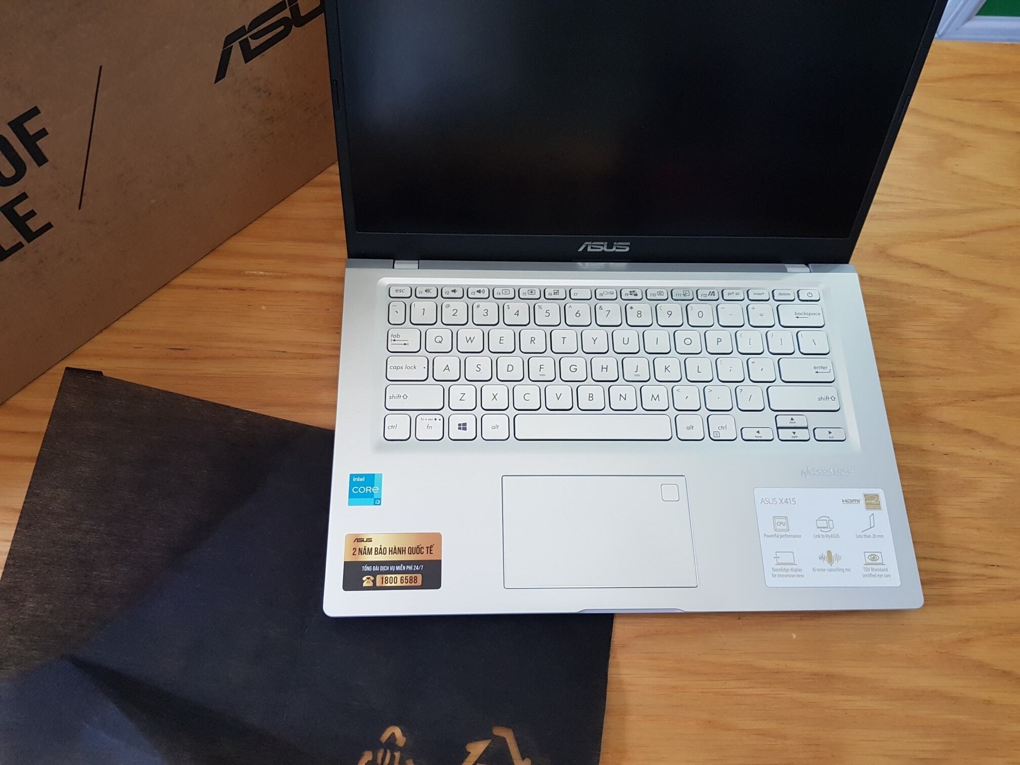 Laptop Asus VivoBook X415EA-EB935W - Intel Core i3-1115G4, RAM 8GB, SSD 256GB, Intel UHD Graphics, 14.0 inch