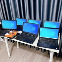 Laptop Dell cũ cài sẵn phần mềm Cubase Auto Tune để cho idol hát livestream