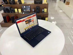 Laptop Dell Inspiron 5370-70146440 -Intel core i7, 8GB RAM, SSD 256GB, 13.3 inch