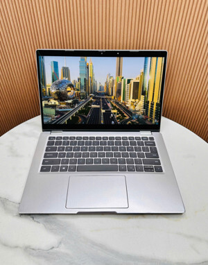 Laptop Dell Latitude 5320 - Intel core i7-1185G7, 16GB RAM, SSD 256GB, Intel Iris Xe Graphics, 13.3 inch