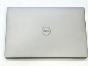 Laptop Dell Latitude 5520 - Intel Core i7-1185G7, 16GB RAM, SSD 256GB, Intel Iris Xe Graphics, 15.6 inch