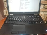Laptop Dell Latitude E5570 Core i5 -6300u/ 8 GB RAM/ 256 GB SSD/ 15.6″ FHD