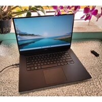 Laptop Dell Precision 5530 l Core i7-8850H (E-2176M) l ram 16G l SSD 512G l 15'6 inh - 4K [ Bảo hành 3 tháng ] đẹp 99%