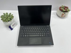 Laptop Dell XPS 13 9305 - Intel core i7-1165G7, 8Gb RAM, SSD 256GB, Intel Iris Xe Graphics, 13.3 inch