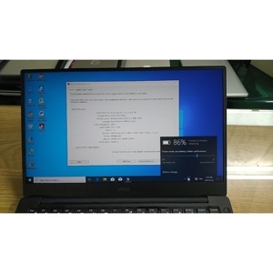 Laptop Dell XPS 13 9360 - Intel core i5, 4GB RAM, SSD 128GB, Intel HD Graphics 620, 13.3 inch