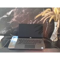 Laptop Dell XPS 13 9370 i7 - 8550u / Ram 8GB / SSD 256GB / Màn 13.3 inch FHD IPS / Phím led / Vân tay