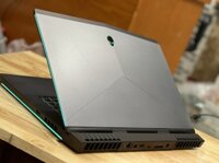 Laptop DellAlenware 17 R4 chuyen game i7 7820HK ram 16gb ssd 256gb hdd 1tb 17 inch GTX 1070 8gb giá rẻ