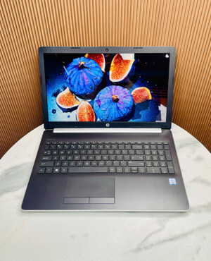 Laptop HP 15-da0051TU 4ME64PA - Intel core  i3-7020U, 4GB RAM, HDD 1TB, Intel HD Graphics 620, 15.6 inch