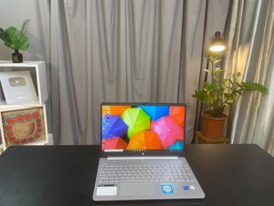 Laptop HP 15-DY2093dx 405F7UA - Intel Core i5 1135G7, 8GB RAM, SSD 256GB, Intel UHD Graphics, 15.6 inch