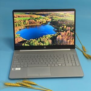 Laptop HP 15s-du1108TU 2Z6L7PA - Intel core i3-10110U, 4Gb RAM, SSD 256GB, Intel UHD Graphics, 15.6 inch