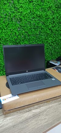 Laptop HP 240 G8 i3 1005G1/4GB/256GB/Win10 (342G5PA)