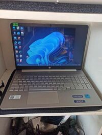 Laptop HP i3-1115G4 8GB