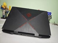 Laptop HP Omen Gaming 15 RTX 2070 8G khỏe, Ram 32G, SSD 512G, i7-9750H , Màn FHD 144hz , Led đỏ đẹp