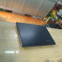 Laptop Lenovo ideapad 100 - 15iBD. máy có cấu hình chip core i3 5005u 4 CPU x 2.0 ram 4GB ổ 500 máy hoạt động tốt , pin tốt máy thời trang mỏng, vỏ sần chống xước, màn 15.6 có bàn phím số