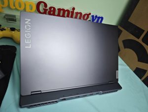Laptop Lenovo Legion 5 15IAH7 82RC003WVN - Intel Core i5-12500H, 8GB RAM, SSD 512GB, Nvidia GeForce RTX 3050 Ti 4GB GDDR6, 15.6 inch