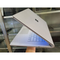 Laptop Surface Book 2, i7-8650U, Ram 16Gb, Ổ cứng SSD 256Gb, Card Màn hình Intel HD và Nvidia GTX 1060 dung lượng 6Gb