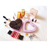 lavender, nước hoa và đơn môi