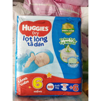 [Lấy mã 25k-30k tại live mỗi ngày] Tã Dán Sơ Sinh Huggies Dry Tràm Trà Tự Nhiên Đủ Size NB70+6/S80+2/M76+6/M76