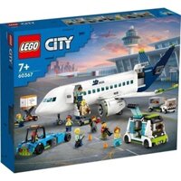 LEGO City 60367 Đồ chơi lắp ráp Máy bay chở hành khách (913 chi tiết)