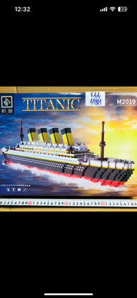 lego titanic