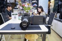 Lên sàn Blackmagic Design URSA 4K Digital Cinema ngàm EF mượt mà hoàn hảo !