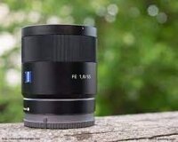 Lens Sony FE 55mm F1.8 ZA Carl Zeiss Sonnar T* (qua sử dụng)