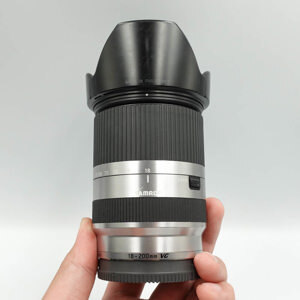 Ống kính Tamron 18-200mm F/3.5-6.3 Di III VC