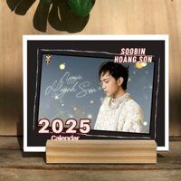 Lịch để bàn 2025 Soobin Hoàng Sơn, kèm đế gỗ  tặng card bo góc 1 năm đồng hành cùng idol