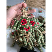 Liễng bánh chưng treo tết