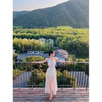 LILY Váy/đầm boho maxi màu trắng tiểu thư cách điệu xẻ tà chiết eo gợi cảm đi biển du lịch sống ảo đẹp hàng cao cấp