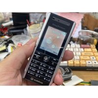 LK sony ericsson v600i có 3G dùng mọi loại sim